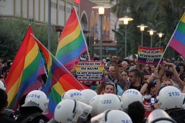 Τουρκιά. Γιατί η  LGBT κοινότητα είναι ανάστατη;