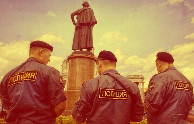 Επτά, απλά, πράγματα που σε στέλνουν φυλακή στη Ρωσία (στη διάρκεια του Μουντιάλ)