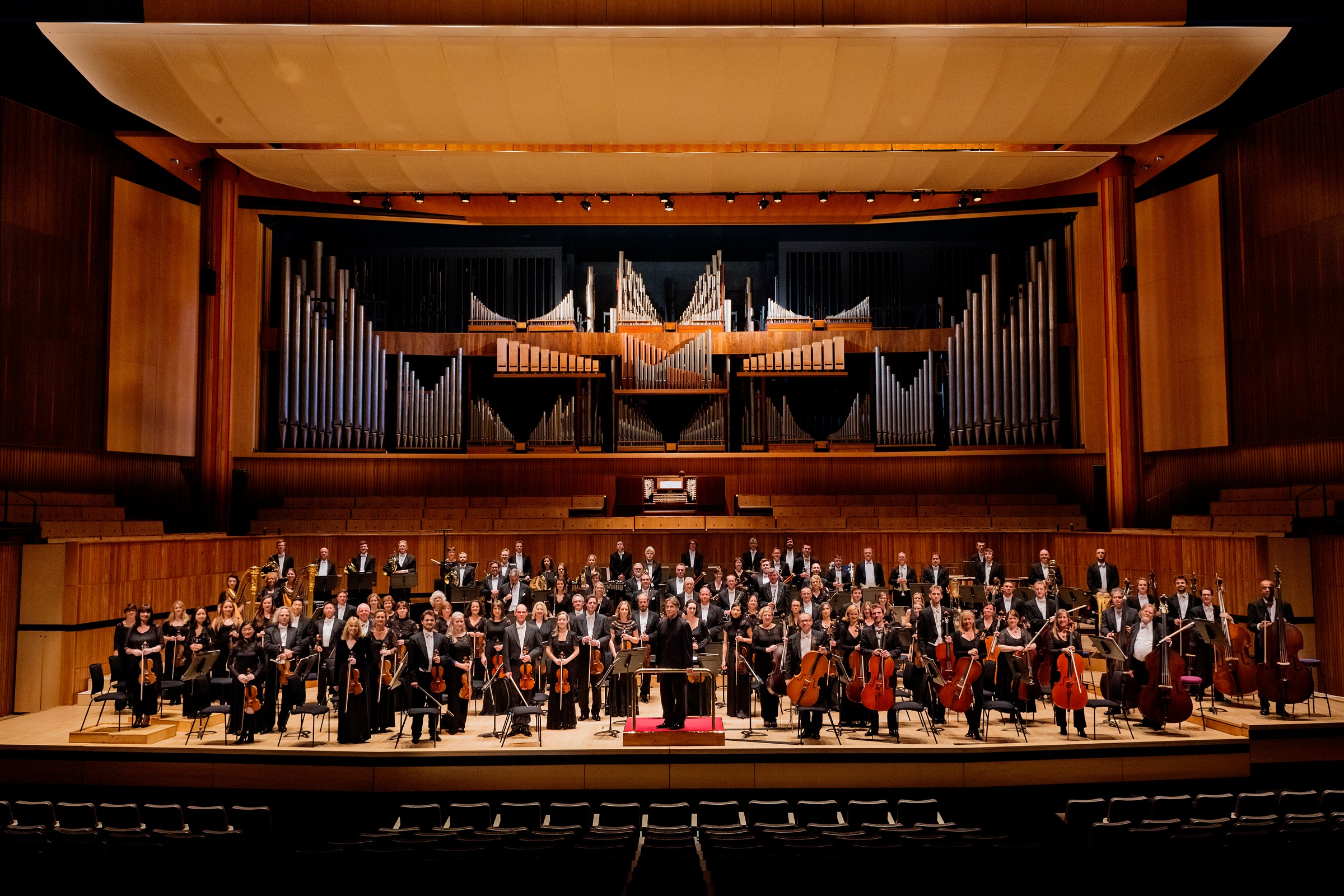 Philharmonia Orchestra. Η Αθήνα υποδέχεται μία από τις κορυφαίες ορχήστρες του κόσμου