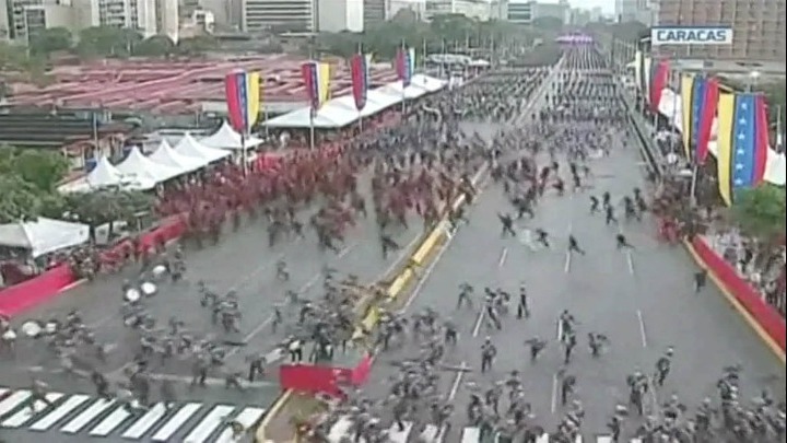 To «Εθνικό Κίνημα των Στρατιωτών με Πουκάμισα» και η απόπειρα δολοφονίας του προέδρου της Βενεζουέλας Νικολάς Μαδούρο