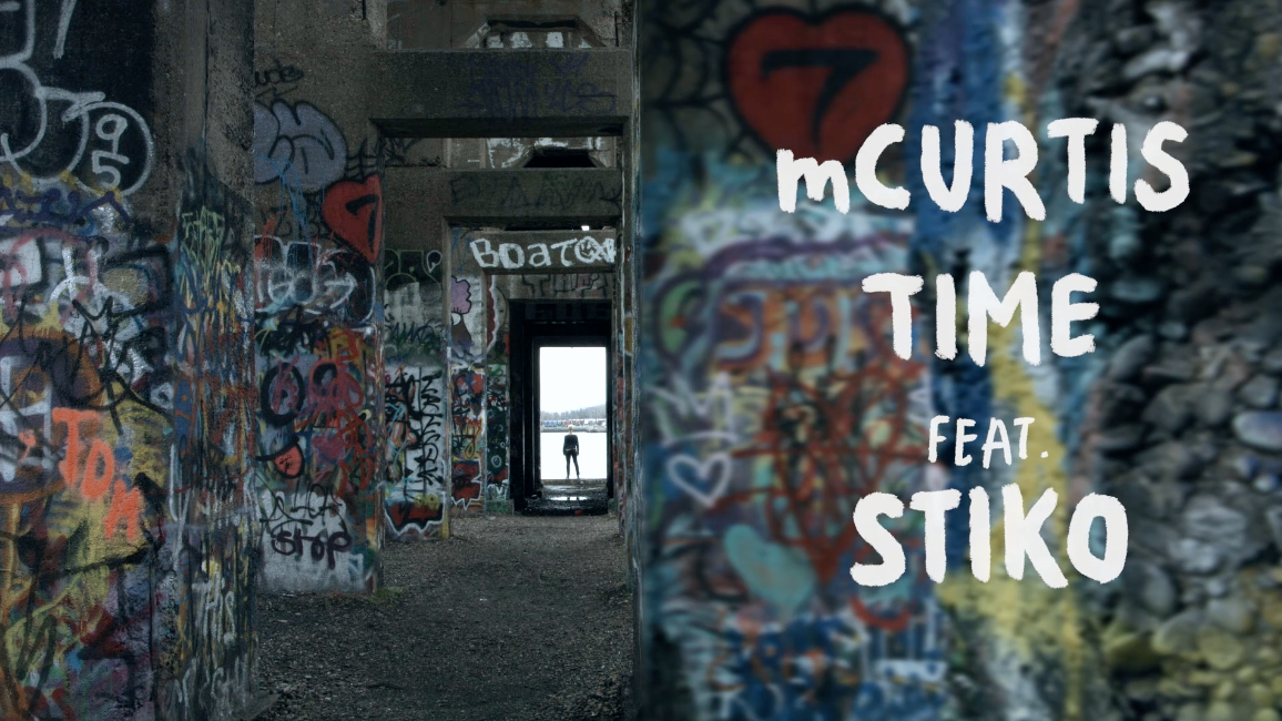 mCurtis – Time ft. Stiko (από την Κρήτη στη Νέα Υόρκη ένα βίντεο κλιπ δρόμος)