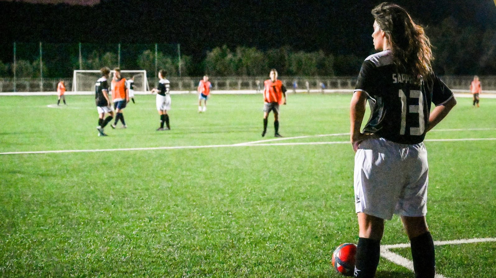 “Σαπφώ”: Ένας γυναικείος ποδοσφαιρικός σύλλογος ετοιμάζεται να γράψει τη δική του ιστορία στη Λέσβο