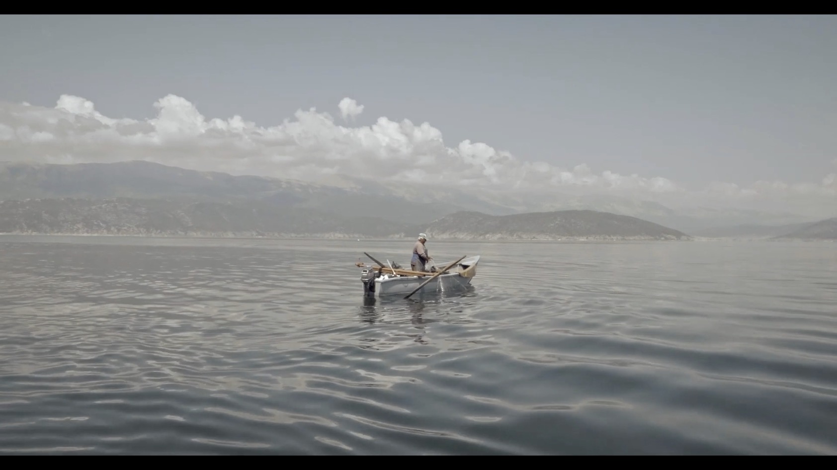 Ντοκιμαντέρ: “Πρέσπα σταγόνες υδάτινων κόσμων” – Κοιτώντας τις Πρέσπες μέσα από τη ματιά της Ανδρονίκης Χριστάκη