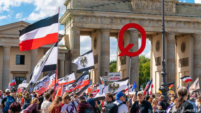 Γερμανία: Αυξάνεται ο ακροδεξιός εξτρεμισμός