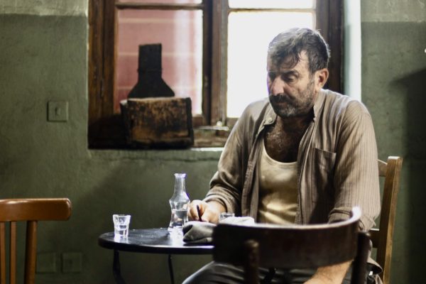 Οι εξελίξεις στο «Προξενιό της Ιουλίας» κόβουν την ανάσα! (video)