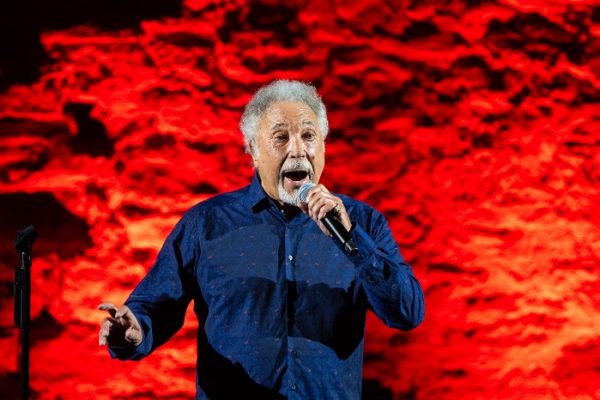 Sani Festival – Όταν ο Tom Jones ανέβηκε στη σκηνή