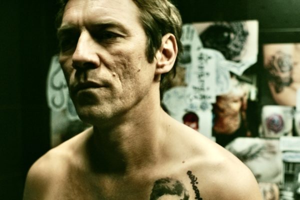 Πλατεία Αμερικής στο Ertflix – Έγκλημα και αγάπη σε μια εμβληματική πλατεία της Αθήνας