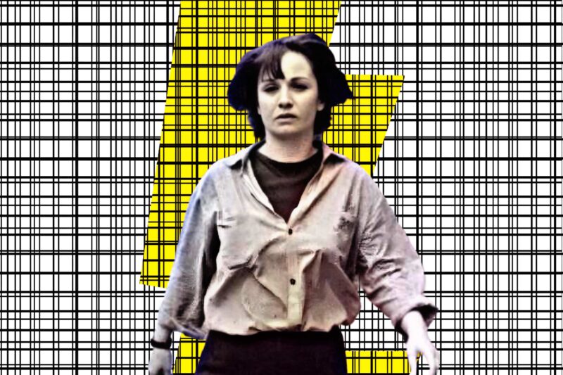 Κατερίνα Γώγου – Περισσότερα από Τρία Κλικ Αριστερά