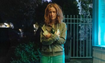 Σκηνή από την ταινία: Αν Είχα Πόδια θα σε Κλωτσούσα