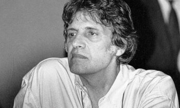 Ο σκηνοθέτης Νίκος Νικολαΐδης