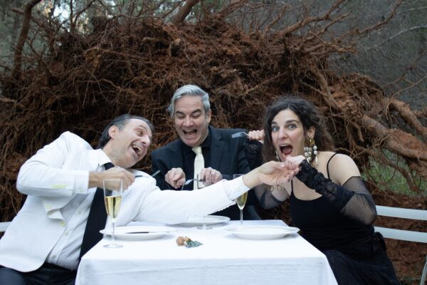 «Τσέχωφ³ | πρόταση γάμου + οι βλαβερές συνέπειες του καπνού + η αρκούδα» στο Θέατρο Φούρνος